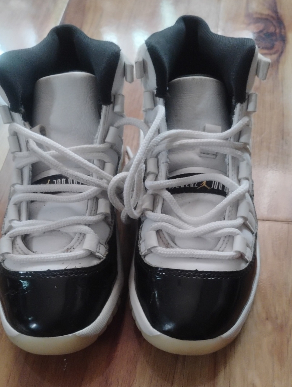 Kids White and Black Basketball Shoes